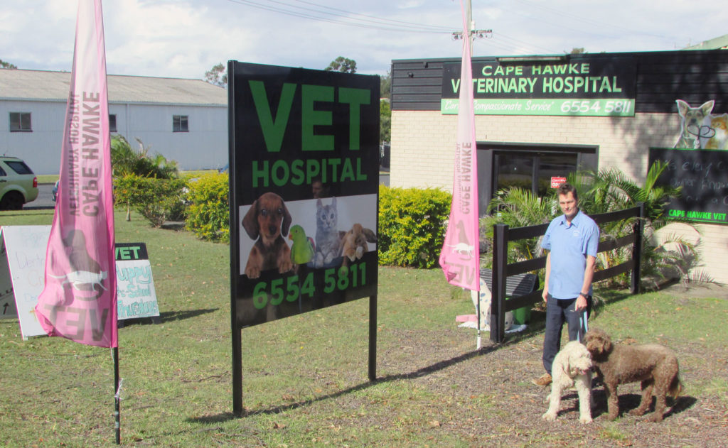 dr dave outside cape hawke vet 1